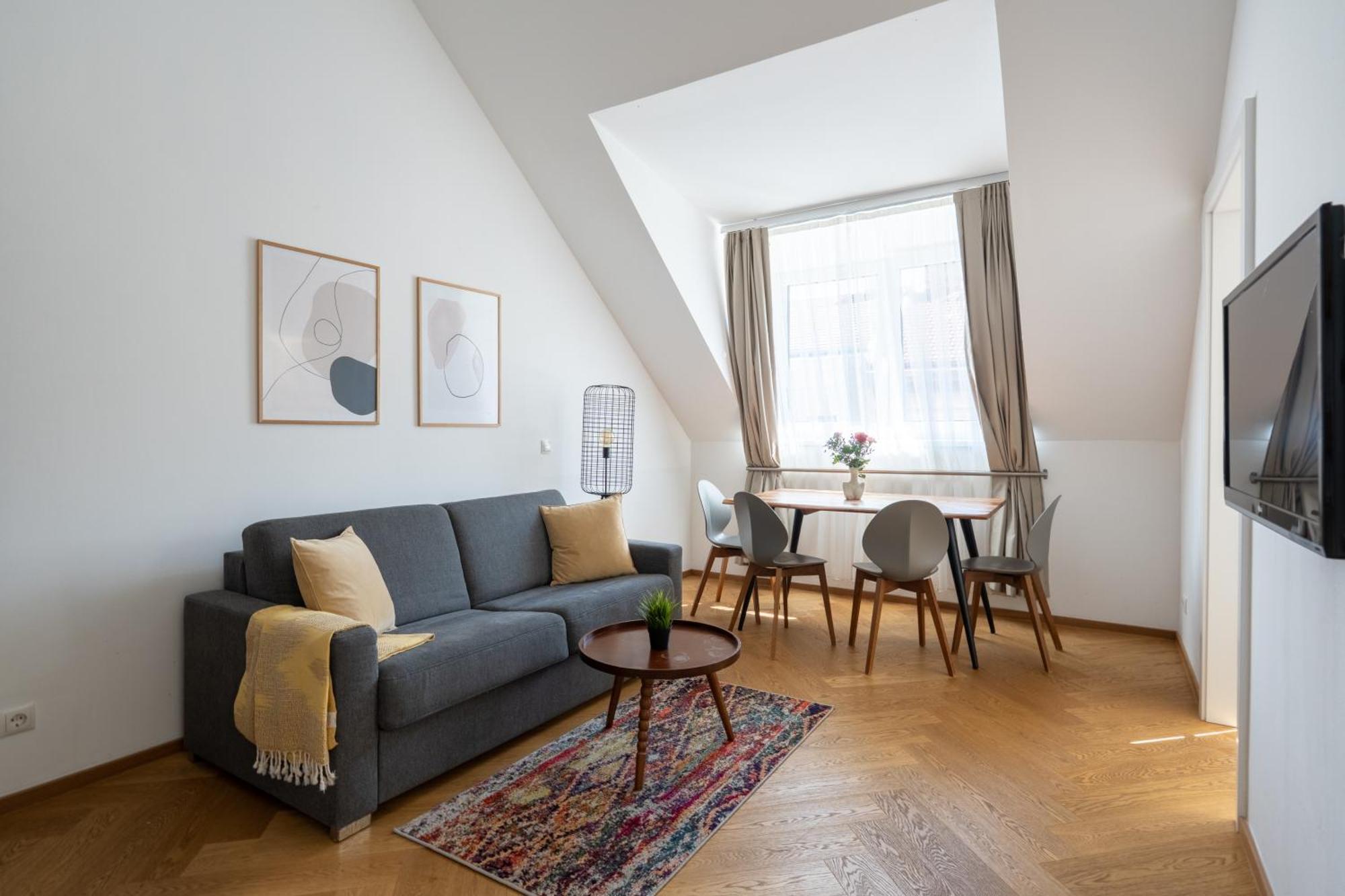 Schönbrunn Apartment
